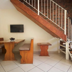 Flamingo Holiday Apartments thumbnail 26