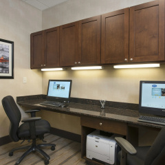 Hampton Inn Kalamazoo thumbnail 21