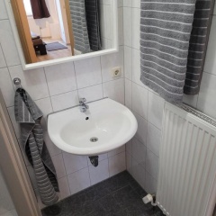 Möbliertes Zimmer - Bild 2