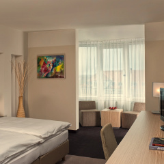Estrel Hotel Berlin - Bild 4