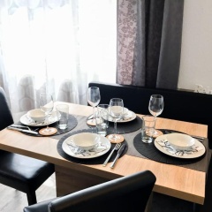Schöne, neue Ferienwohnung am Rhein und mit Balkon - Bild 2