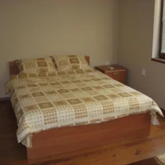 Guest House Elena thumbnail 2