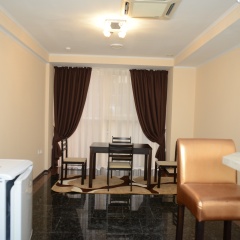 Mark Plaza Hotel thumbnail 2