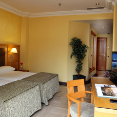 Nouvel Hotel - Bild 6