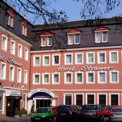 City Partner Hotel Strauss - Bild 1