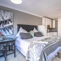 Thatch Haven Guest House thumbnail 2