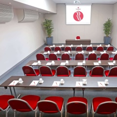 Hotel Ramada Plaza by Wyndham Milano thumbnail 3