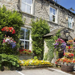 The Old Hall Inn thumbnail 1