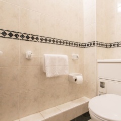 Urban Stay Astral House Apartments - Bild 6