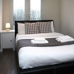 Guest House London thumbnail 4