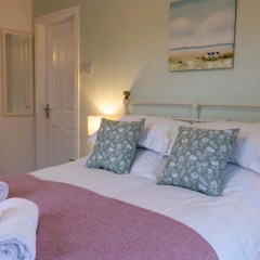 The Old Vicarage thumbnail 4