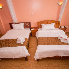 Sunstar Hotel thumbnail 3