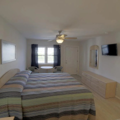 South Winds Motel thumbnail 5