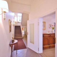 Das Kleine Hotel In Ruhiger Stadtlage - Bild 1