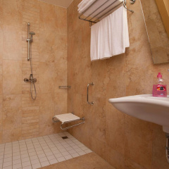 Remi Hotel - Bild 5