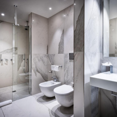 The Square Hotel thumbnail 28