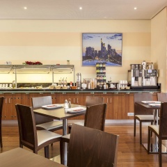 Premier Inn Frankfurt City Europaviertel Hotel - Bild 19