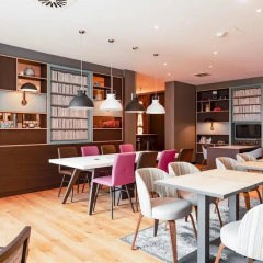 Premier Inn Karlsruhe City Am Wasserturm - Bild 15