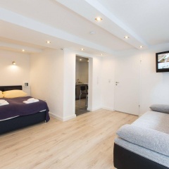 Feldhouse - Bild 5