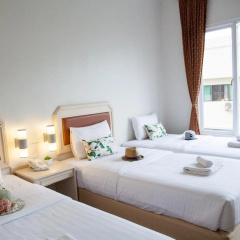 Fadragon Hotel thumbnail 4