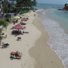 Paradise Beach Club Mirissa thumbnail 9
