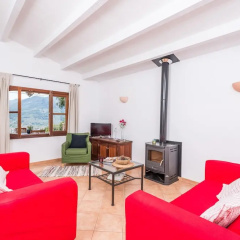 Son Bou in S Ller With 2 Bedrooms and 1 Bathrooms - Bild 1