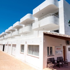 Apartamentos Olive Beach - Bild 1