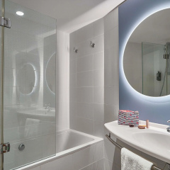 ibis Barcelona Santa Coloma - Bild 10