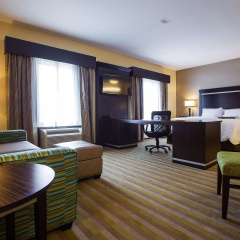 Hampton Inn & Suites Toledo/Westgate thumbnail 3