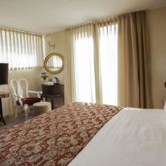 By Murat Royal Hotels - Bild 6