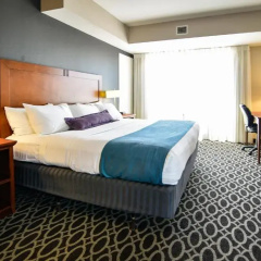 Bluemont Hotel thumbnail 6