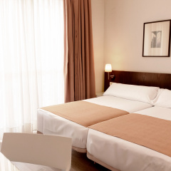 Hotel Vertice Sevilla - Bild 4