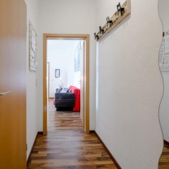 Helle Wohnung in Sudenburg mit Balkon - WLAN, 4 Schlafplätze - Bild 3