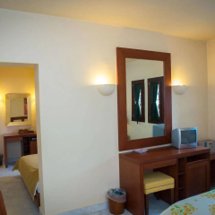 Maritsas Hotel & Suites thumbnail 7