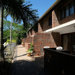 Flamingo Holiday Apartments thumbnail 10