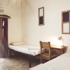 somewhere nice - Hostel in Accra, Ghana from 58$, photos, reviews - zenhotels.com guestroom