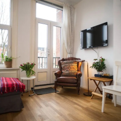 ACCA Apartment thumbnail 3
