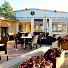 Marbella Views Jacuzzi Cinema Bbq Pool Condo Wifi thumbnail 18