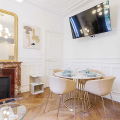 Chic and Refined Apartment - Bild 10