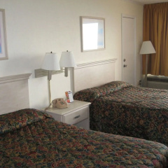 Oasis Hotel thumbnail 3