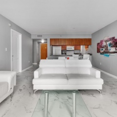 The Club at Brickell Bay Luxury Suites - Bild 3