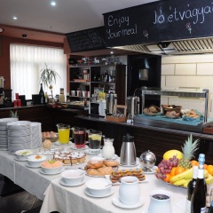 Green Hotel Budapest - Bild 11