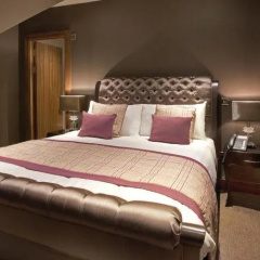 The Parkville Hotel thumbnail 4