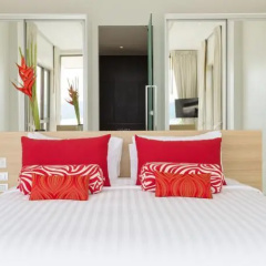 Villa Manta Samui - Your Private Waterfront Oasis thumbnail 1