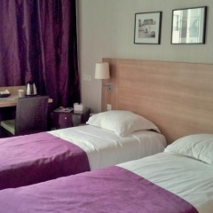 Kyriad Paris Ouest La Defense Courbevoie - Bild 1