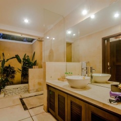 Villa Bugis Seminyak - Bild 8
