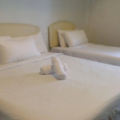 Woodpecker Lodge Kuching thumbnail 34