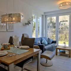 Strandperle; idyllisch gelegen mit Terrasse und Garten, für 4 Personen - Bild 2