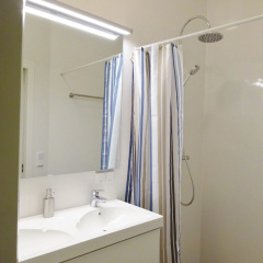 Luxury Oldtown Apartments thumbnail 9