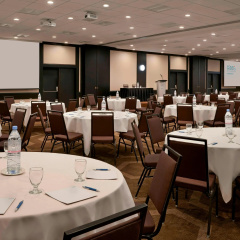 Four Points by Sheraton Toronto Airport